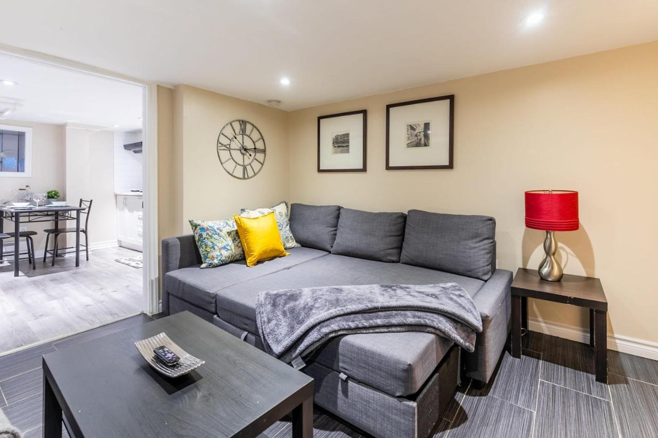 Newly Renovated - Cozy 1Br Apt With Netflix - Prime Location Toronto Extérieur photo